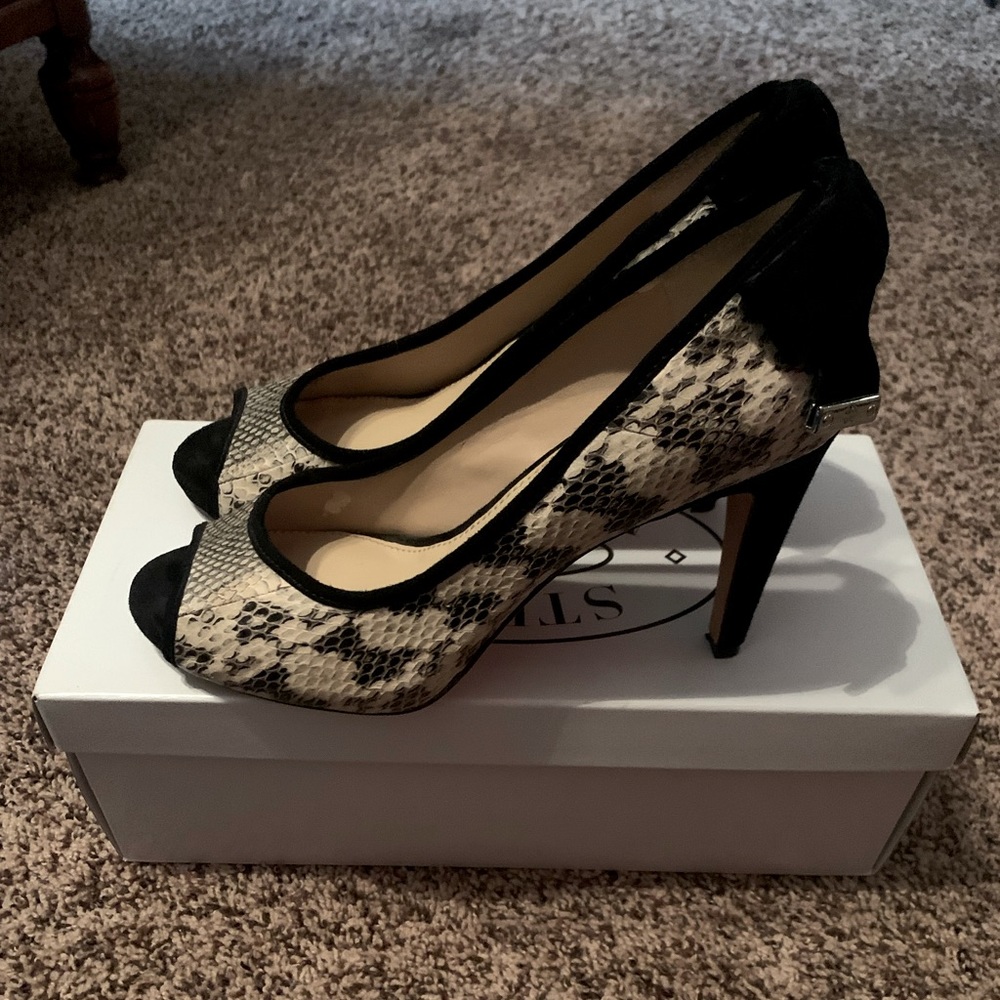 Antonio Melani heels